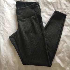Old Navy Active Dark Grey Leggings Size M